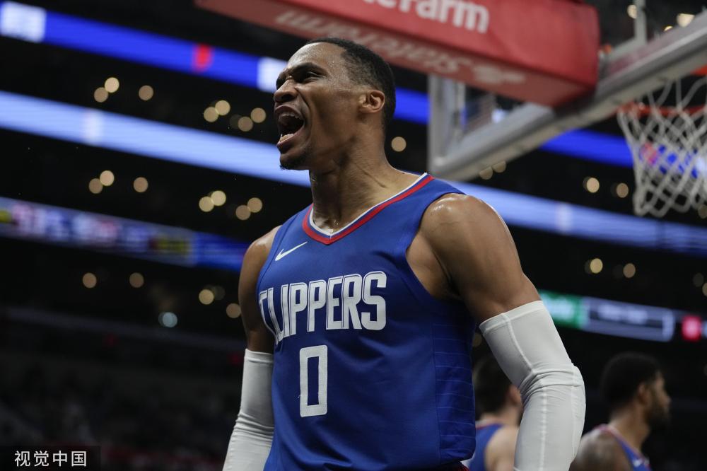 表现出了不 表现出了不